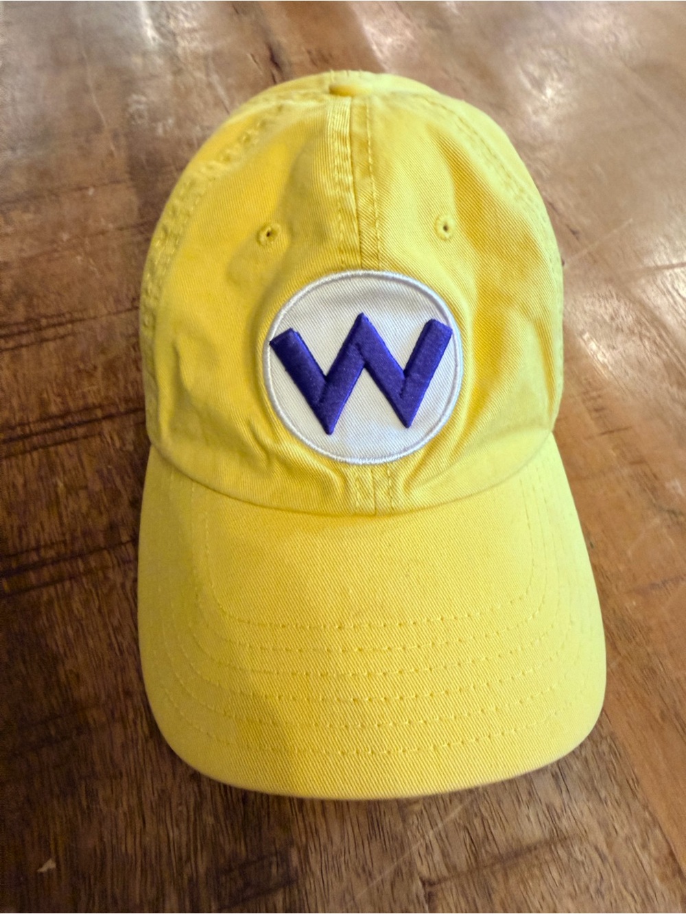 Nintendo super Mario Wario yellow hat with purple W adjustable
